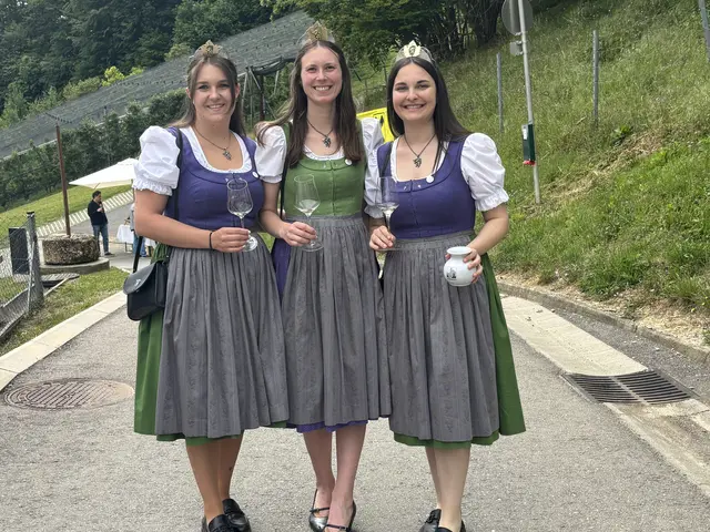 Unsere Steirischen Weinhoheiten ließen es sich nicht nehmen, die besten Sauvignons zu verkosten. | Foto: MeinBezirk/Waltraud Fischer