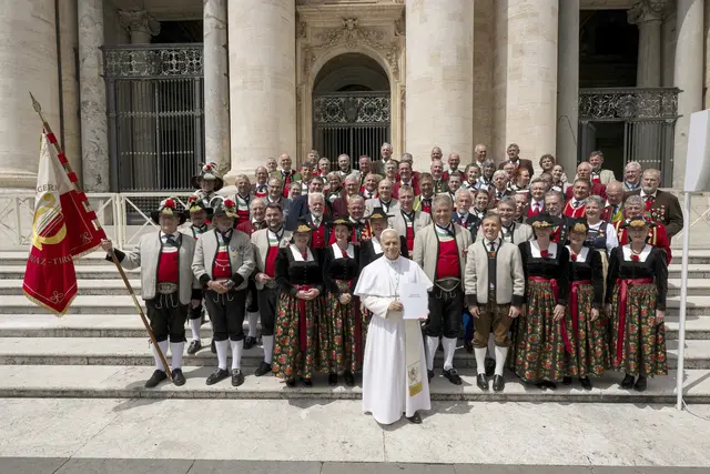 Pilgerfahrt nach Rom mit einer „Hymn for the Pope“