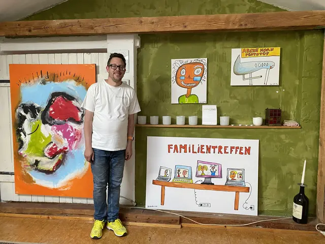 Auch Benni Strohmayer zeigte wieder seine Bilder | Foto: Gesa Buzanich