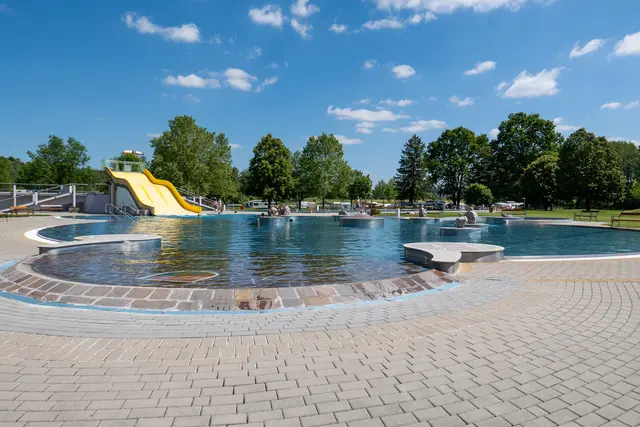 Saisoneröffnung im Freibad Jennersdorf