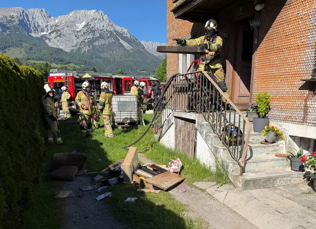 In einem Einfamilienhaus in der Gemeinde Söll ist am Samstagnachmittag ein Küchenbrand ausgebrochen, der erheblichen Schaden verursachte. Zum Glück wurden keine Personen verletzt. | Foto: ZOOM.TIROL