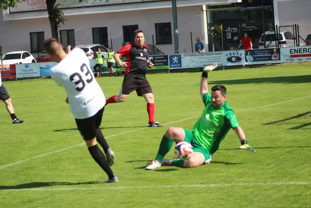 Christian Schoder zeigte starke Paraden | Foto: MeinBezirk Perg/Köck