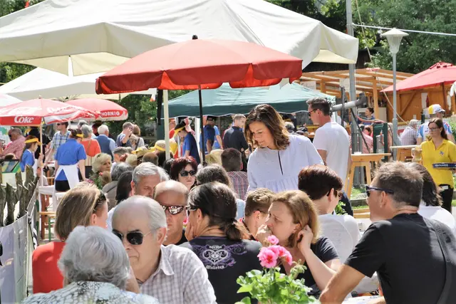 Die Trachtenmusikkapelle Judendorf-Straßengel lädt zum Hundsdorfer Straßenfest. | Foto: Edith Ertl