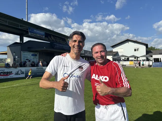 Erinnerungsfoto mit Paul Scharner | Foto: MeinBezirk Perg/Köck