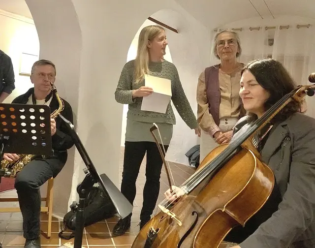 Goldgrubers Nähte, Colemans Cello und Nagls Sax