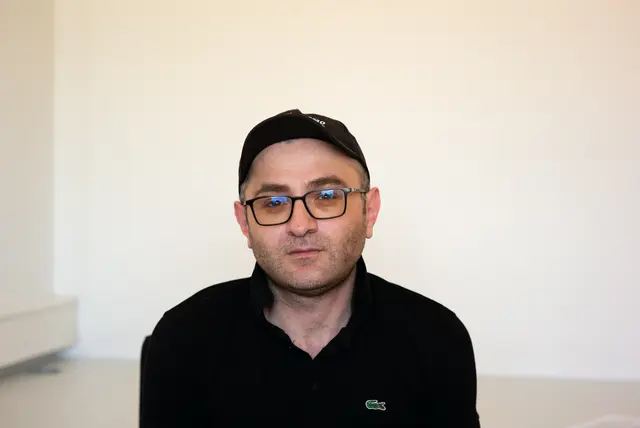 Wiener (36) will von der Gemeinde Pitten 4.000 Euro
