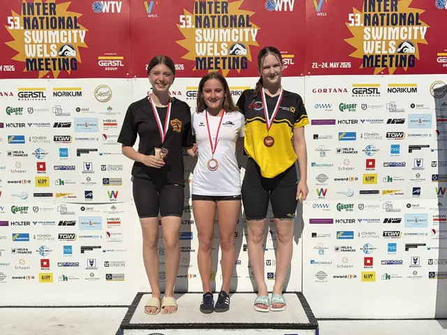 Gold für Pia Part (100 m Schmetterling; Mitte) | Foto: Tarik Dautovic / Schwimmverein Vöcklabruck