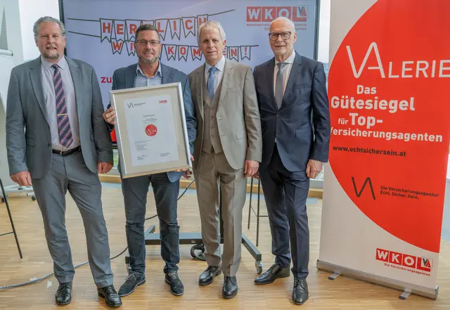 V.l.: Obmann-Stv. Harald Kauntz, Thomas Stangl, Obmann Thomas Ableidinger und Obmann-Stv. Horst Grandits. | Foto: Erich Marschik