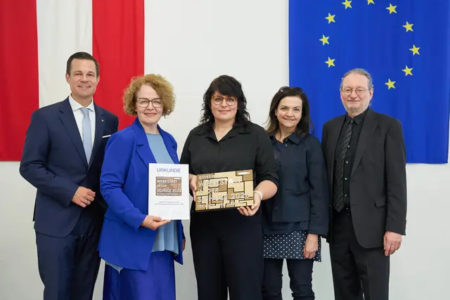 Bildungsdirektor Karl Fritthum, Bildungslandesrätin Christiane Teschl-Hofmeister, Silke Schaupp (Gymnasium Melk), Schulqualitätsmanagerin Ruth Salamon und Fachinspektor für Musik und Kreativität Andreas Gruber. | Foto: Monihart
