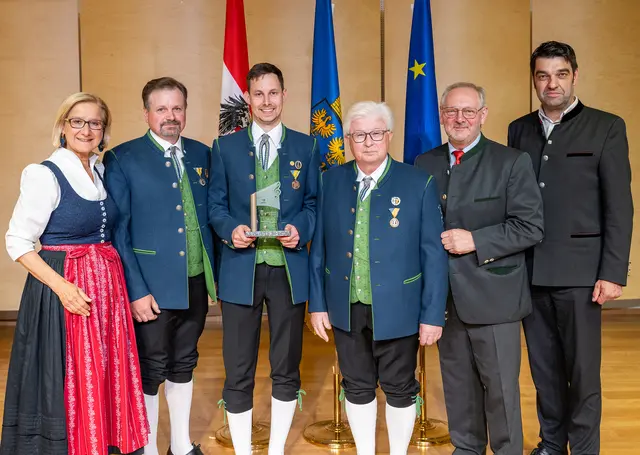 Auszeichnung duch das Land NÖ | Foto: MV Schönbach