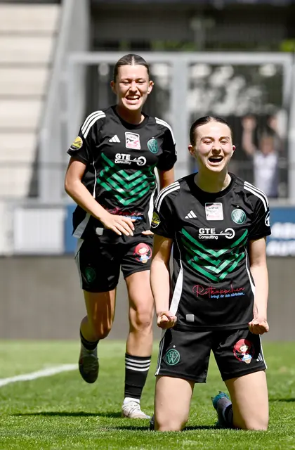 Nina Volgger feierte ihr Tor zum 3:0 für die Wacker-Damen überschwänglich. | Foto: Hassl