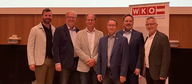 Von links: David Bergsmann, Christian Naderer, Peter Burgstaller, Robert Kolmhofer, Stefan Schöfl und Thomas Denk. | Foto: Wirtschaftskammer Freistadt