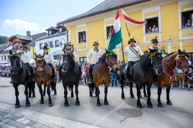 Gotthard Bacher, Andreas Stark, Hans-Dieter Stromberger, Manuel Kogler, Franz Sabitzer (Bürgermeister Weitensfeld) und Max Strohmaier | Foto: Thomas Hude