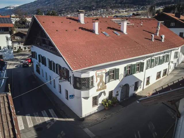 Der Landgasthof „Zum Wilden Mann“, in Lans, ist „Bewusst Tirol“ Bezirkssieger 2025. | Foto: Landgasthof „Zum Wilden Mann“