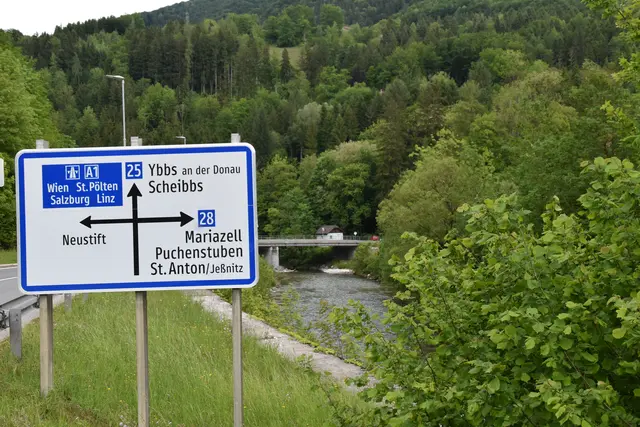 Achtung Baustelle: Im Bezirk Scheibbs wird während des Sommers felißig gebuddelt. | Foto: Roland Mayr/MeinBezirk Scheibbs