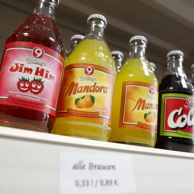 In der DDR hieß es Limonade, 
oder „Limo“ …