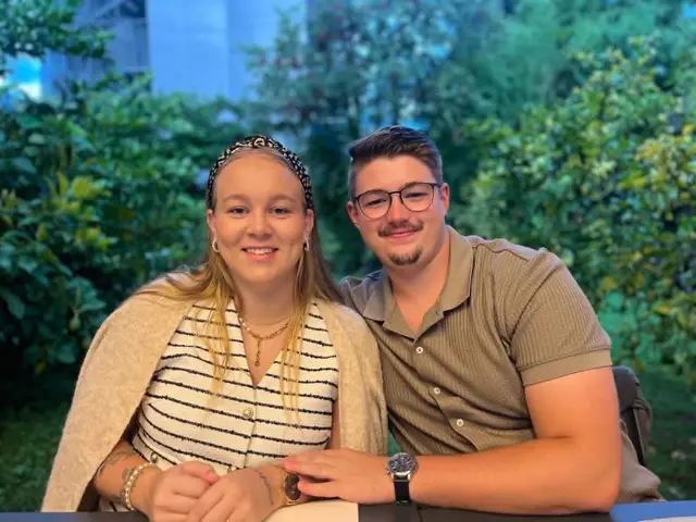 Leonie Stammler und Michael Reitinger fliegen nach Dallas, um das Spiel Österreich gegen Argentinien live zu verfolgen. Reitinger hat am Match-Tag, 22. Juni, Geburtstag, Leonie Stammler einen Tag davor. Im Falle eines Österreich-Siegs kann also ordentlich gefeiert werden. | Foto: Stammler