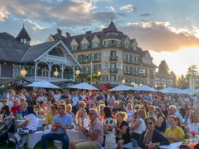 „Bubbles at the Lake“ entwickelte sich im dritten Veranstaltungsjahr endgültig zum emotionalen Herzstück des Wochenendes. | Foto: Veldener Tourismusgesellschaft k.K.