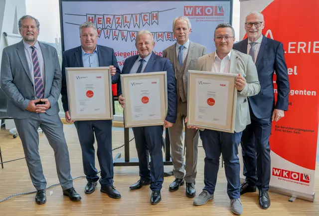Obmann-Stv. Harald Kauntz, Harald Weidinger, Alois Spann, Obmann Thomas Ableidinger, Michael Kampenhuber und Obmann-Stv. Horst Grandits. | Foto: Erich Marschik
