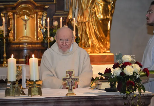 Weihejubiläum für zwei langjährige Priester