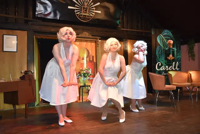 Das Ensemble brachte den authentischen Schwung der 1950er-Jahre auf die Bühne des Romantik Theater. | Foto: Alexandra Goll