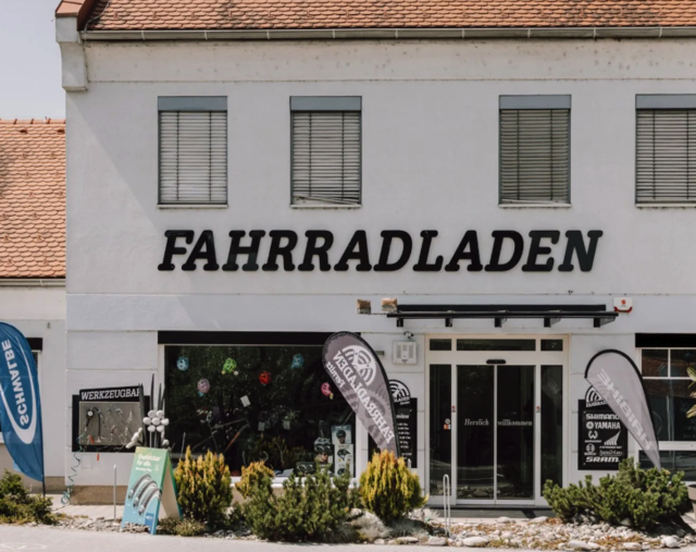Der Fahrradladen Fernitz bietet Verkauf, Reparatur, Leasing und persönliche Beratung rund ums Fahrrad an einem Standort.