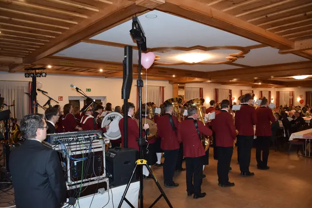 Der Musikerball eröffnet des musikalischen Reigen der vereinseigenen Veranstaltungen | Foto: MV Schweiggers