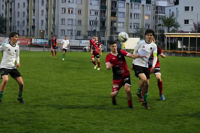 Die FC Wacker Juniors und der SV Nordkette kämpfen um den Meistertitel in der 1. Klasse. In der nächsten Saison spielen Wacler 1b in der 1. Landesliga West (Hypo Liga). | Foto: SV Nordkette