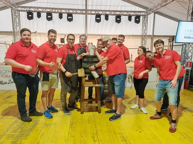 Vier Tage lang war die Reitschule in Hornstein Schauplatz des gut besuchten Pfingstfests mit Musik und Unterhaltung. | Foto: Hornstein
