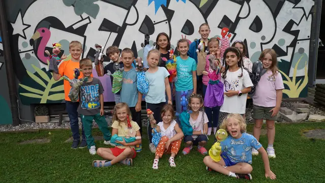Beim Figurentheater können die Kinder ihrer Kreativität freien Lauf lassen. | Foto: youngstar