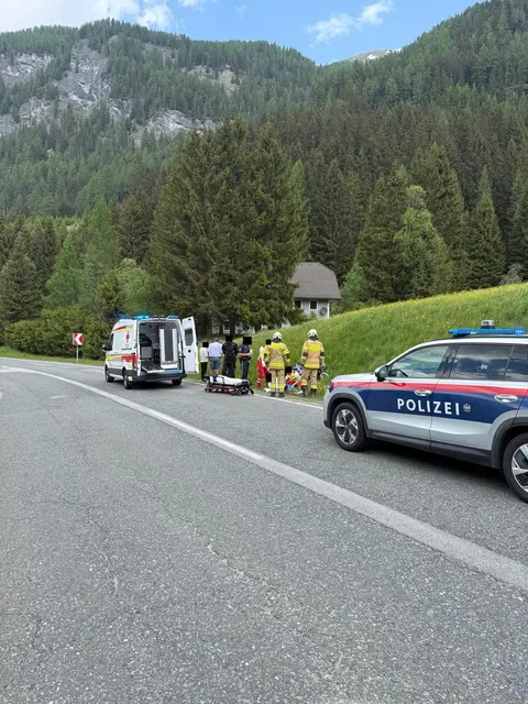 Am 27. Mai 2026, um etwa 12:30 Uhr, wurde die Freiwillige Feuerwehr Tweng zu einem Motorradunfall auf die B99 alarmiert.  | Foto: FF-Tweng 