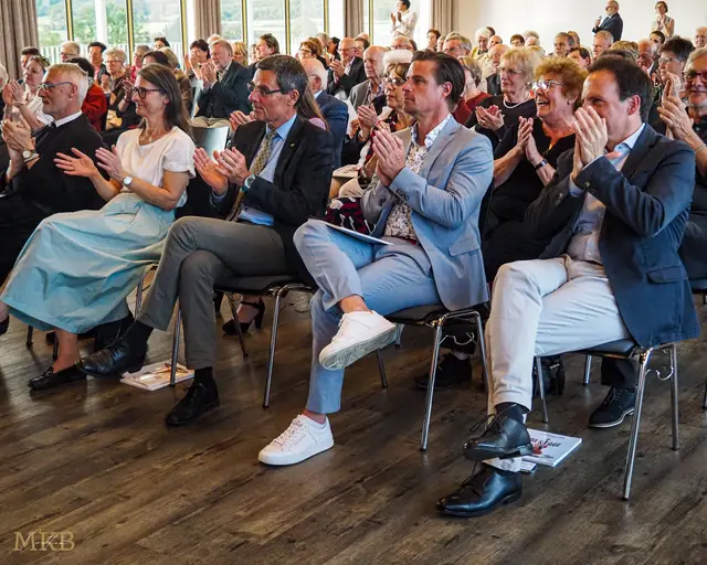 Zahlreiche Ehrengäste kamen zur Auftaktveranstaltung. | Foto: allegro vivo