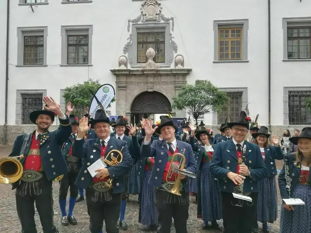 Auslöser ist die Teilnahme eines männlichen Marketenders innerhalb der Kapelle. | Foto: Stadtmarketing Hall in Tirol