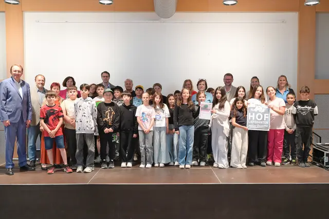 Vierte bis sechste Schulstufe: vierter Platz Otto Glöckel Volksschule, Klassen 4a &amp; 4b | Foto: Josef Vorlaufer