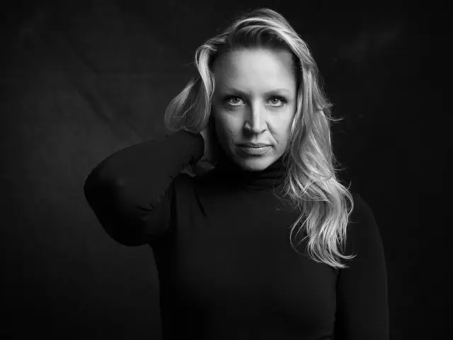 Die Schauspielerin Nina Proll wird in der Komödie „Krach in Chioggia“ von Carlo Goldoni eine der Hauptrollen am Landestheater übernehmen. Die Inszenierung entsteht unter der Regie von Schauspieldirektor Nuran David Calis und feiert am 3. Oktober 2026 Premiere. | Foto: Landestheater Salzburg/Günther Egger