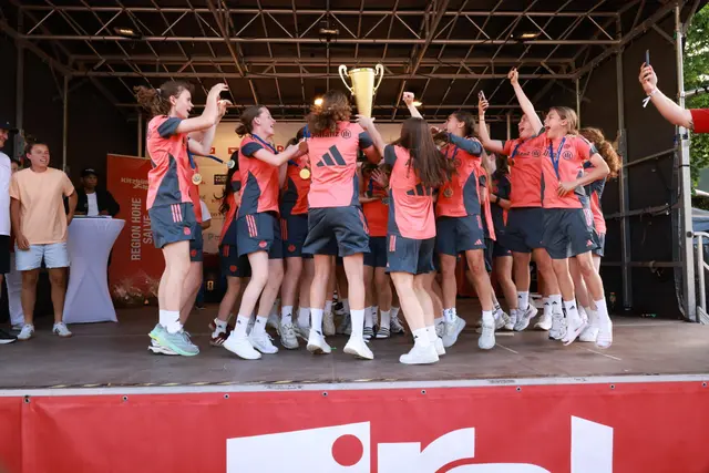 Auch die Girls jubelten... | Foto: Cordial Cup