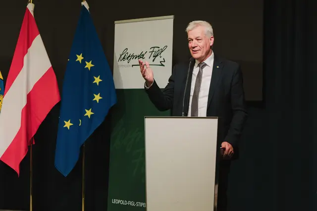 Festredner Finanzlandesrat Anton Kasser erinnerte an Stipendieninitiator Leopold Figl. | Foto: Leopold-Figl-Unterstützungsverein / Anna Schuecker