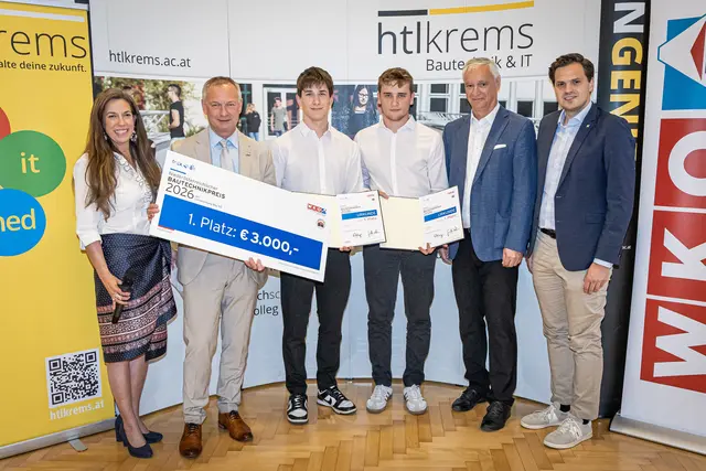 Ihr Holz-Brückenprojekt begeistert die Jury und landet auf Platz 1