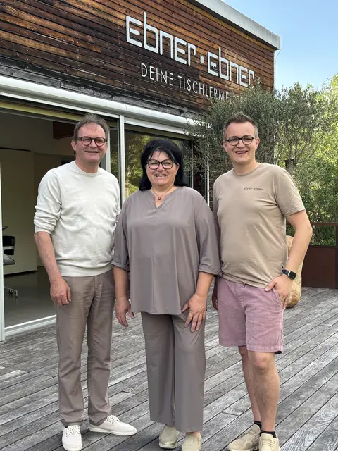 Familienbetrieb EbnerEbner GmbH in Haslach: Bernhard und Gerlinde Ebner mit Sohn Michael. 