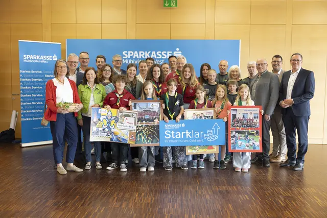 Die Finalteilnehmer des Projekts „Startklar“ der Sparkasse Mühlviertel-West. | Foto: SMW