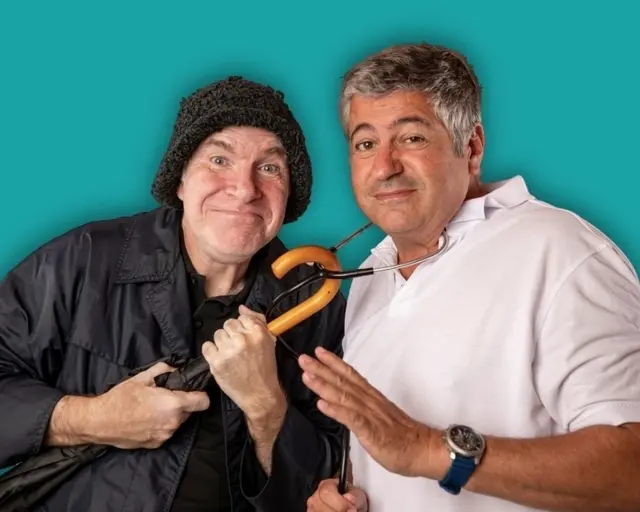Peter und Tekal kommen nach Spielberg.
