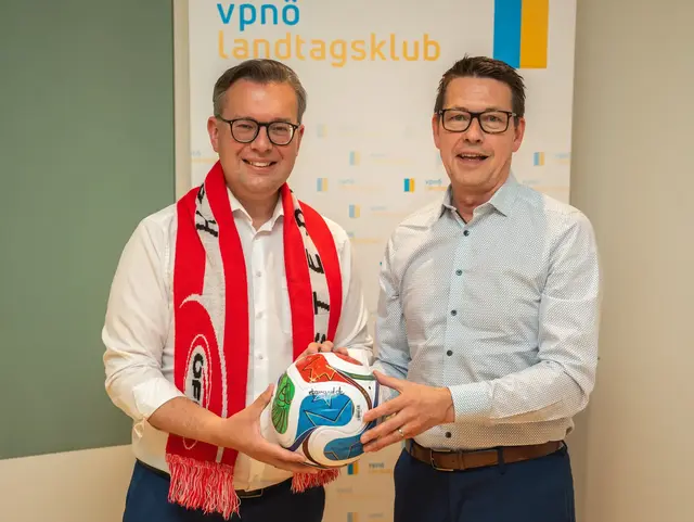 VPNÖ-Landesgeschäftsführer Matthias Zauner und VPNÖ-Klubobmann, Bezirksparteiobmann Mistelbach Kurt Hackl.  | Foto: VP NÖ