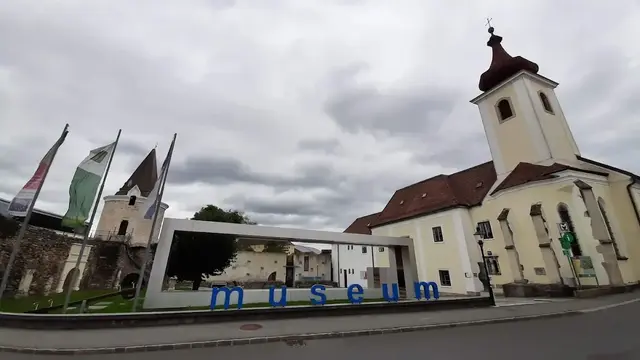 Im Museum Horn ist im Eingangsbereich ab sofort die Ausstellung „Rund ums Bier“ zu sehen. | Foto: Privat