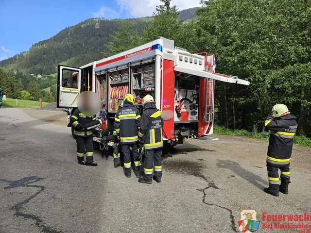 Vier Feuerwehren, drei Polizeibeamte und der Abschnittsfeuerwehrkommandant des Abschnittes Millstatt–Radenthein standen im Einsatz. | Foto: Freiwillige Feuerwehr Bad Kleinkirchheim