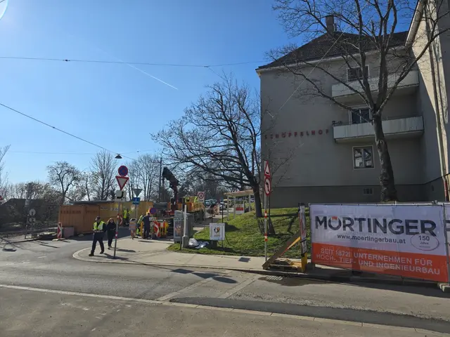 Neue Bushaltestelle und ein Kreisverkehr für den Lidlberg