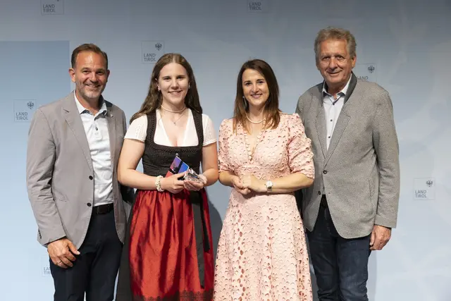Eva Maizner, „Lehrling des Jahres 2025“, glänzt auch im Ehrenamt