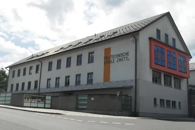 Unter den 185 Teilnehmerinnen und Teilnehmern, die bei den PTS Skills NÖ in St. Pölten antraten, waren auch Schülerinnen und Schüler der Polytechnischen Schule Zwettl. Sie erzielten hervorragende Plätze. | Foto: B. Hofmann