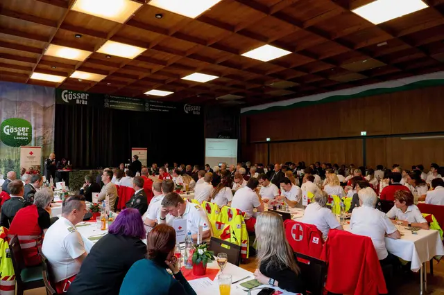 Im Beisein zahlreicher Mitglieder sowie zahlreicher Ehrengäste fand Im Gösserbräu Leoben die Bezirksversammlung des Roten Kreuzes Leoben statt.  | Foto: Rotes Kreuz Steiermark/ B. Bucher
