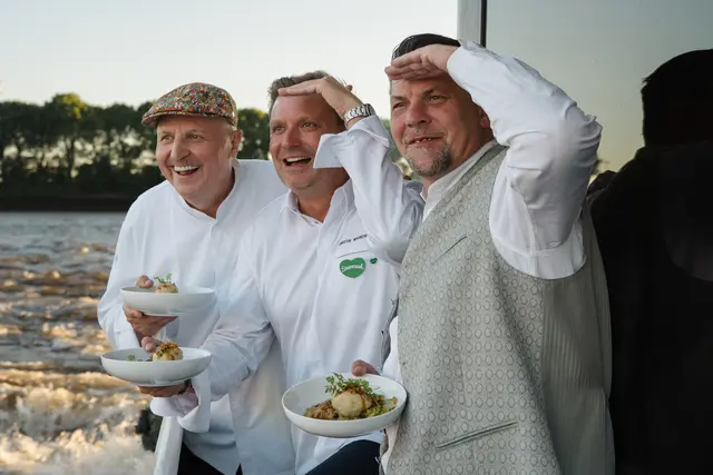 Schiff ahoi für die Grazer Kulinarik: Die Köche Johann Lafer, Christof Widakovich, Tim Mälzer (v. l.)