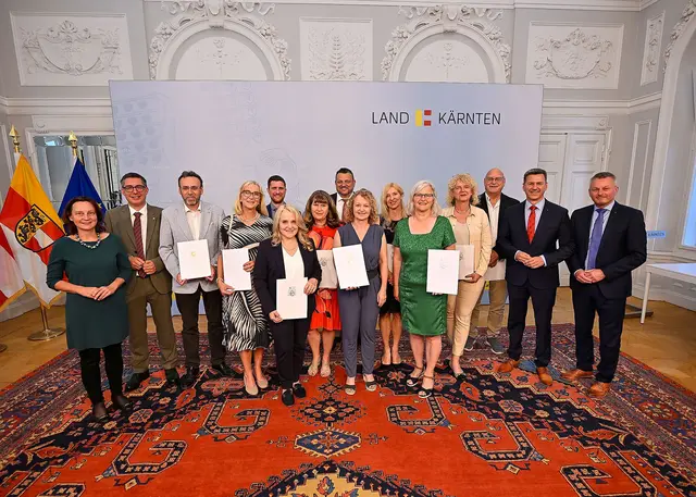 18 Kärntner für ihr Engagement geehrt